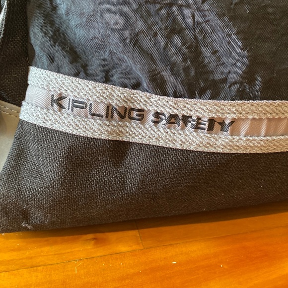 Kipling Safety large duffle Bag 💼 - Picture 10 of 15